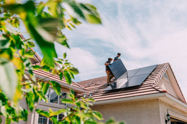 Best Storm Damage Roof Repair  in Middlefield, OH